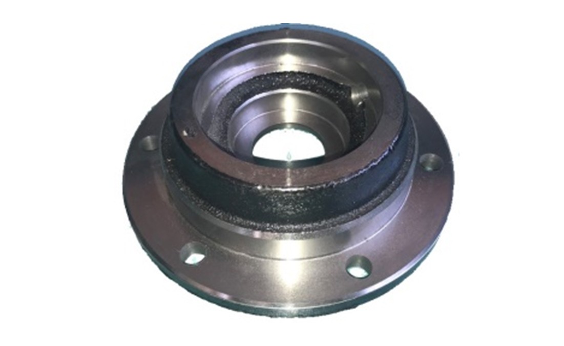 UTB REAR AXLE SHAFT SEAL HOUSING RH (95 mm)